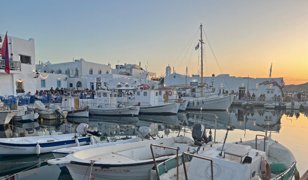 Guide to Visiting Naxos and Paros